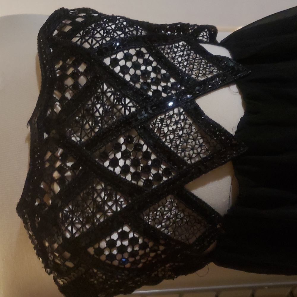 romper - Picture 2 of 3